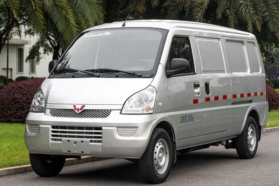 五菱荣光电动车将于4月上市 续航达300公里