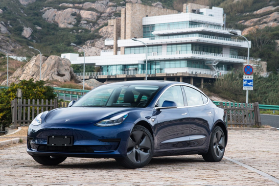 续航668km 特斯拉发布国产长续航版Model 3