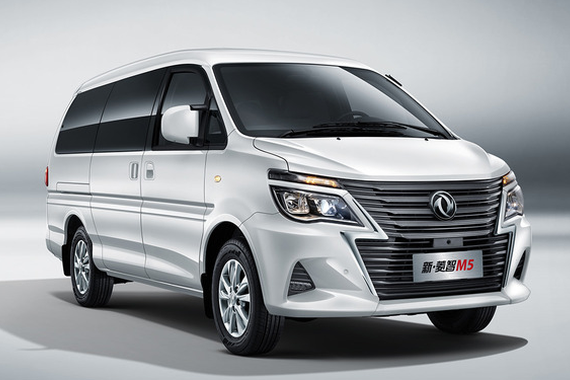 全能商务MPV 东风风行新菱智M5今日正式上市