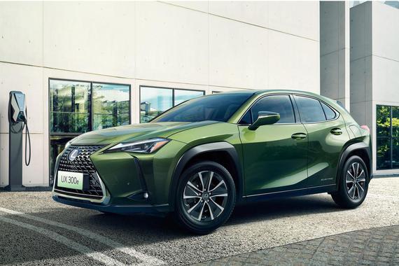 品牌首款纯电动车型 雷克萨斯UX 300e正式上市 售36.2万起