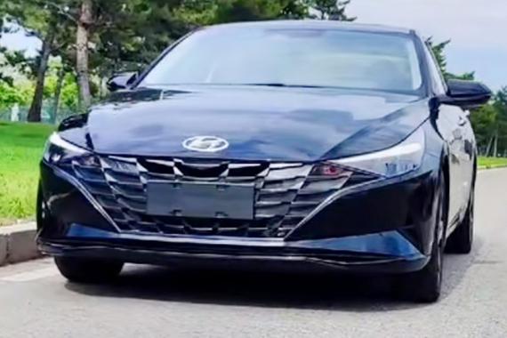 第七代伊兰特上市时间确定！颜值同级最能打，加长后比朗逸还大