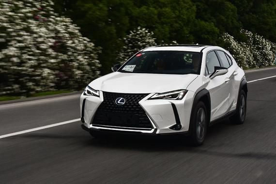 驾驶感受接近燃油车！纯进口/30多万就搞定，上海用户还送车牌