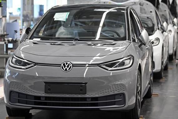 大众新轿车售价公布，9月交付，第一批车主可免费充电一年