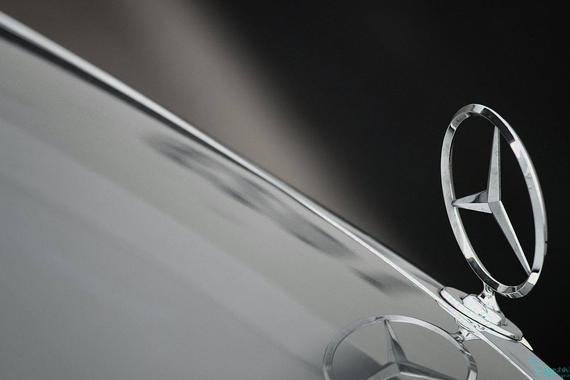 热浪|存在渗油隐患 奔驰在华召回近67万辆C级、E级等车型