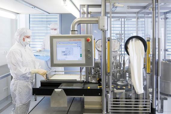 特斯拉进军生物技术领域 成为新冠疫苗生产合作伙伴