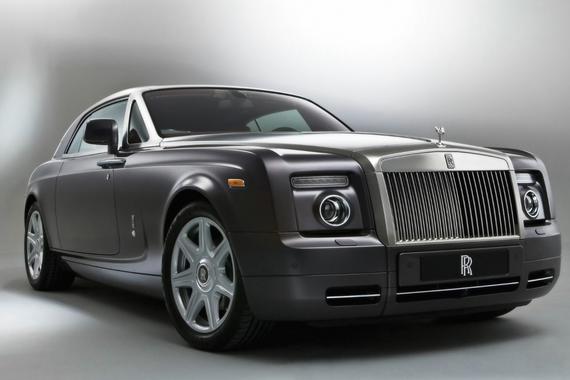 7月新车上市 “男人的腿”正式亮相 买不起也看看