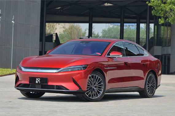 比亚迪汉即将上市，PK长续航小鹏P7，特斯拉：我太难了