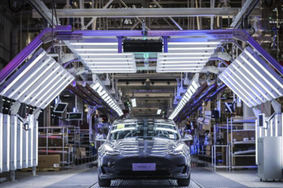 一下能打四个！ 国产Model 3问鼎上半年销冠