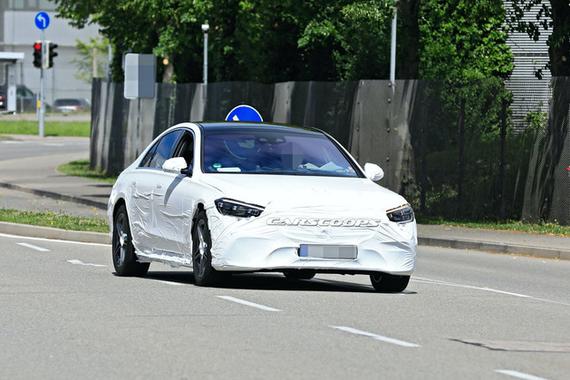 全新奔驰S级最新谍照 大灯造型清晰可见