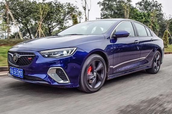 这些中型轿车比宝马3系动力更强 价格却只要一半！