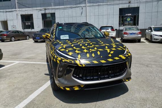 基于全新设计语言打造 东风风行全新SUV谍照曝光