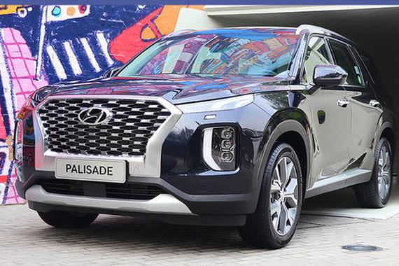 硬派气息十足/内饰豪华舒适 实拍现代帕里斯帝