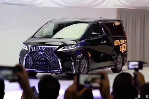 20款雷克萨斯LM300h四座商务成功人选择