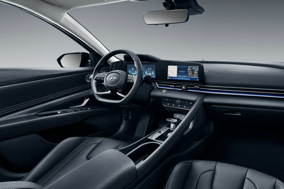 北京现代新伊兰特内饰官图 搭10.25英寸双联屏