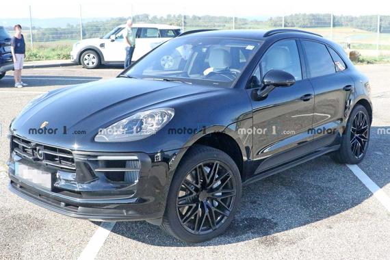 全新第2代保时捷Macan谍照再曝光 内饰采用双大屏设计