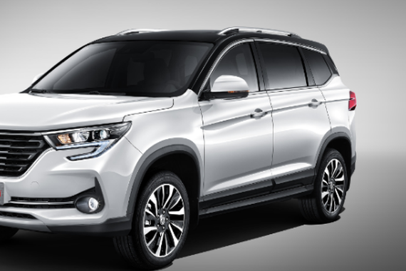 仅售6万多的SUV，后排放倒就是床，质保100万公里，已超吉利博越