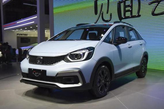 本田LIFE对比8代高尔夫 看性价比要买谁？