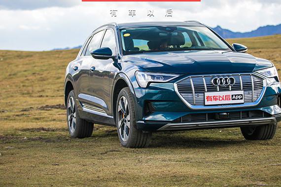 对比特斯拉Model X 豪华纯电C级SUV的奥迪e-tron到底有多“稳”