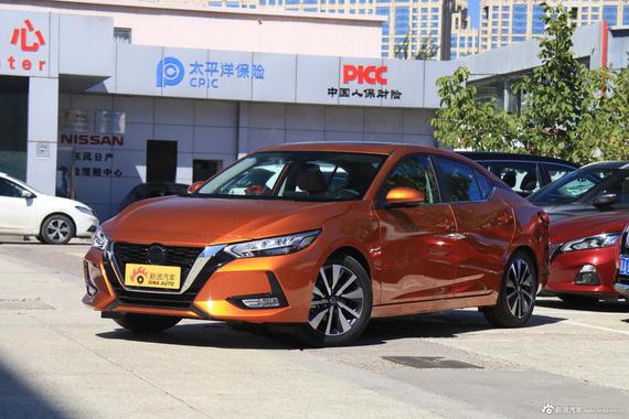 同样主打省油 颜值更高的伊兰特和“销冠”轩逸选哪个？