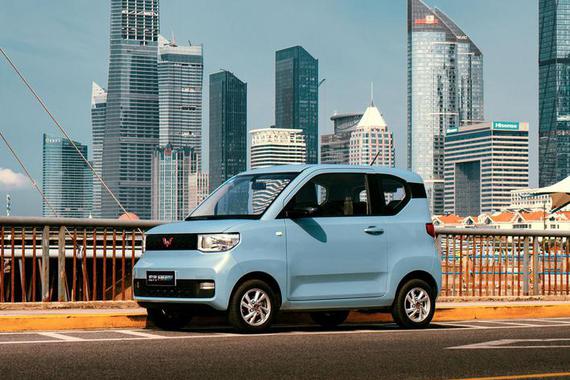 小型纯电动车出行报告发布 现象级产品撬动大市场