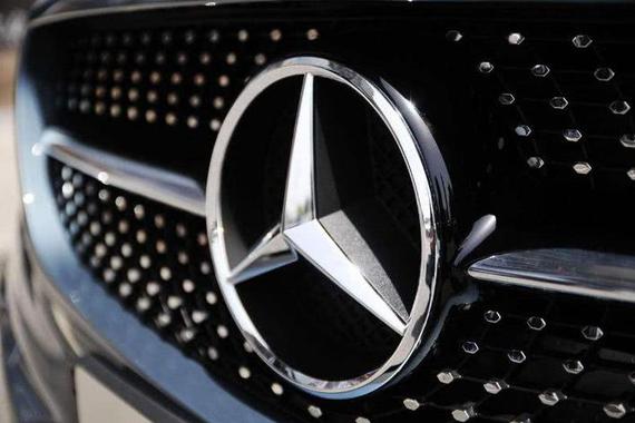 奔驰宣布召回部分进口和国产C级车辆 共计125568辆