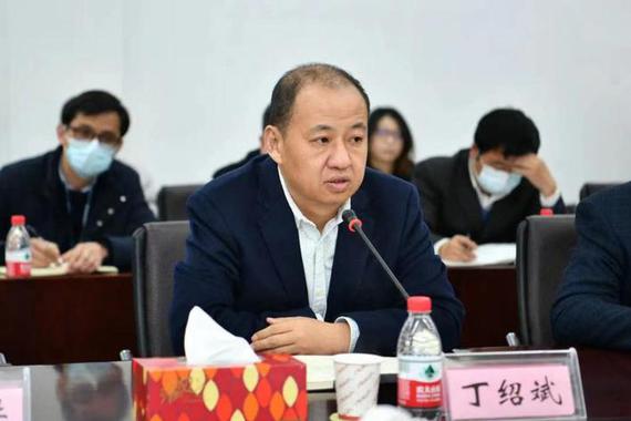 丁绍斌兼任东风乘用车党委书记 挑战12万辆年销目标