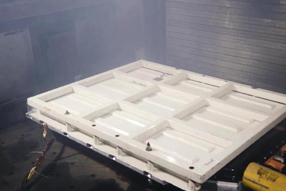 广汽埃安弹匣电池针刺实验