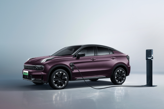 领克05 PHEV正式上市 售价22.77万元