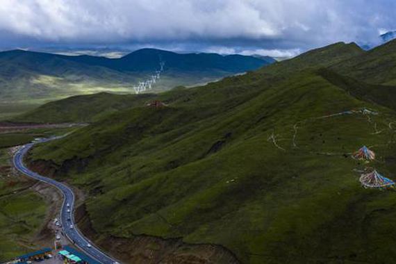 第八届CEVR环青海湖（国际）电动汽车挑战赛即将开赛