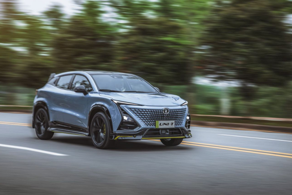 长安UNI-T运动版上市，售价13.89万元