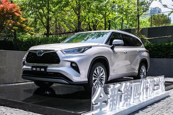 依旧是同级扛把子 准车主体验全新第四代汉兰达