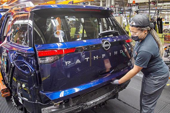 “缺芯“遇传统停产 北美未来两个月汽车生产或损失34万辆