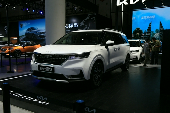 2021成都车展探馆：东风悦达起亚嘉华