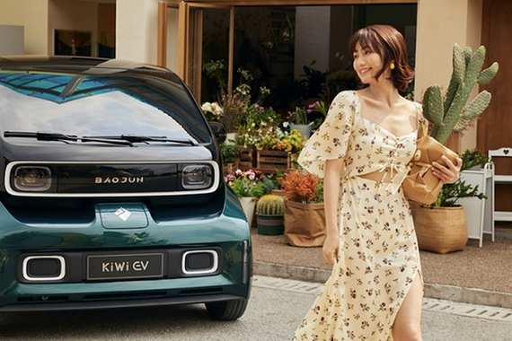 宝骏KiWi EV正式上市 25-36岁年轻人群成订购主力