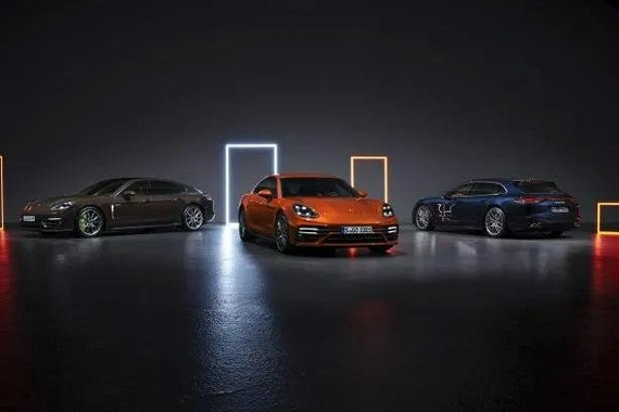 换4个塑料板要2500块？贫穷限制了我的想象