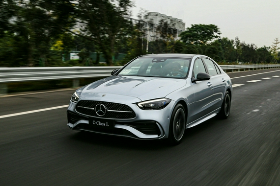 新的起点 道路试驾第六代奔驰C级轿车