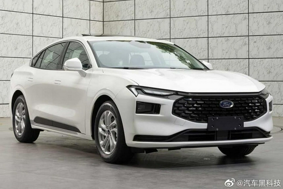 全新蒙迪欧实车 与林肯ZEPHYR共享动力