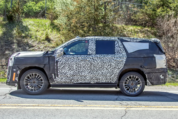 全新凯迪拉克凯雷德V路试谍照曝光