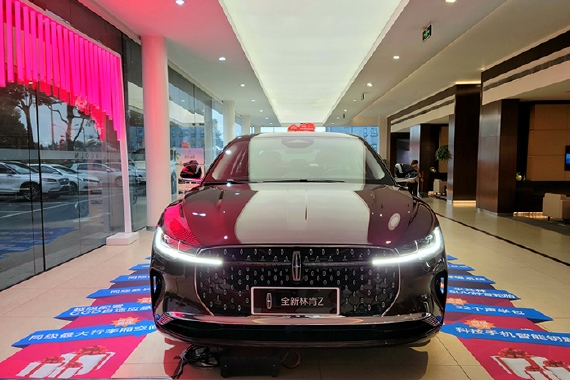 探店长安林肯Z，转型年轻化，林肯要做“天花板”？