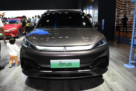 10万买电车，AION Y跑得远，元PLUS跑得快，选谁？