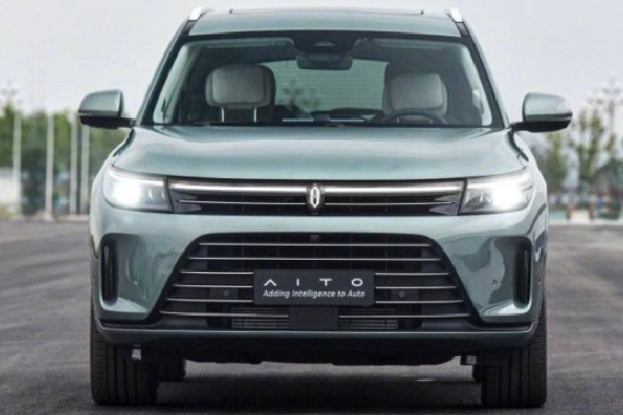 6座四驱版 华为技术的第二款车来了！