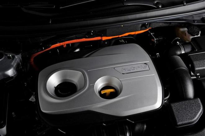 Hyundai Sonata Plug-in Hybrid 06