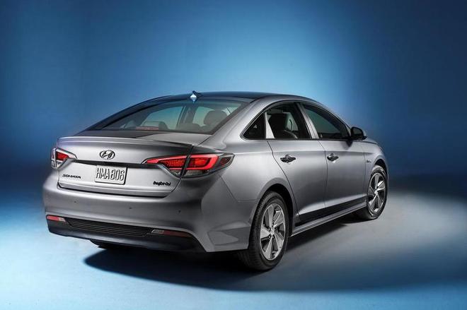 Hyundai Sonata Plug-in Hybrid 02