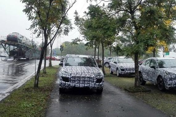 内饰与Macan基本相同 众泰T700路试谍照