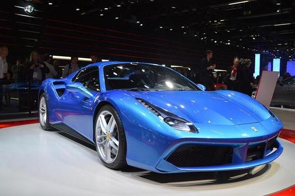 2015广州车展探馆:法拉利488 Spider
