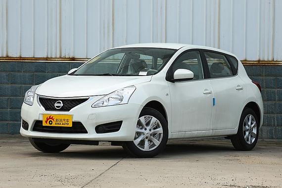 舒适又省油 实拍日产家用车骐达