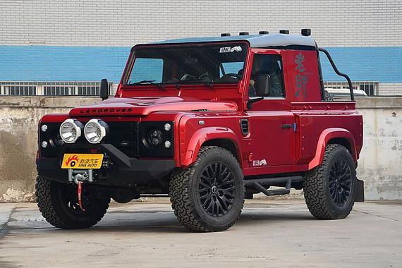 经典绝唱 实拍路虎卫士90皮卡