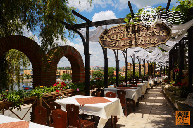 自驾|诸事不顺难掩人们的热情 爱上玫瑰之乡