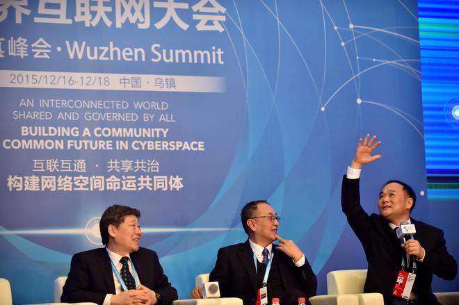 “网红”李书福刷屏因参加世界互联网大会