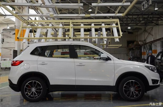 一汽吉林森雅R7实车图 2016年上市销售